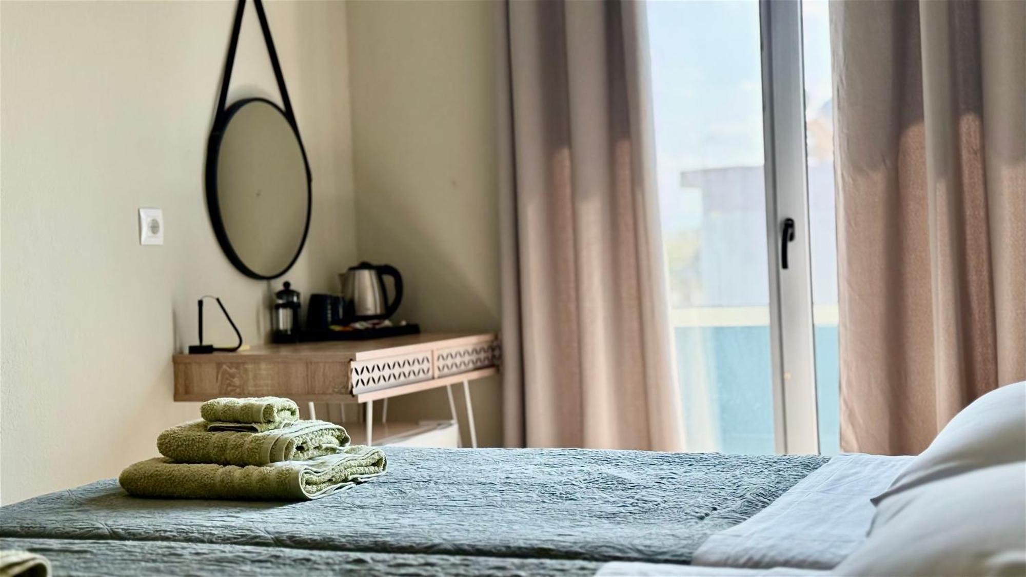 Sea Side Rooms Rhodes City Exterior foto